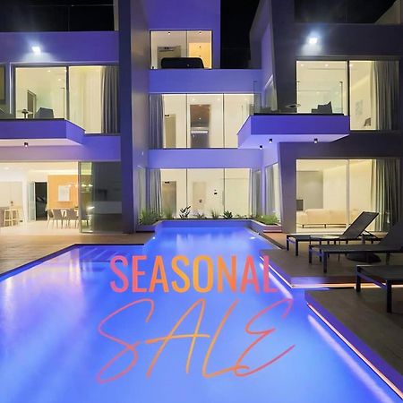 Seaview Luxury Villas アヤナパ エクステリア 写真
