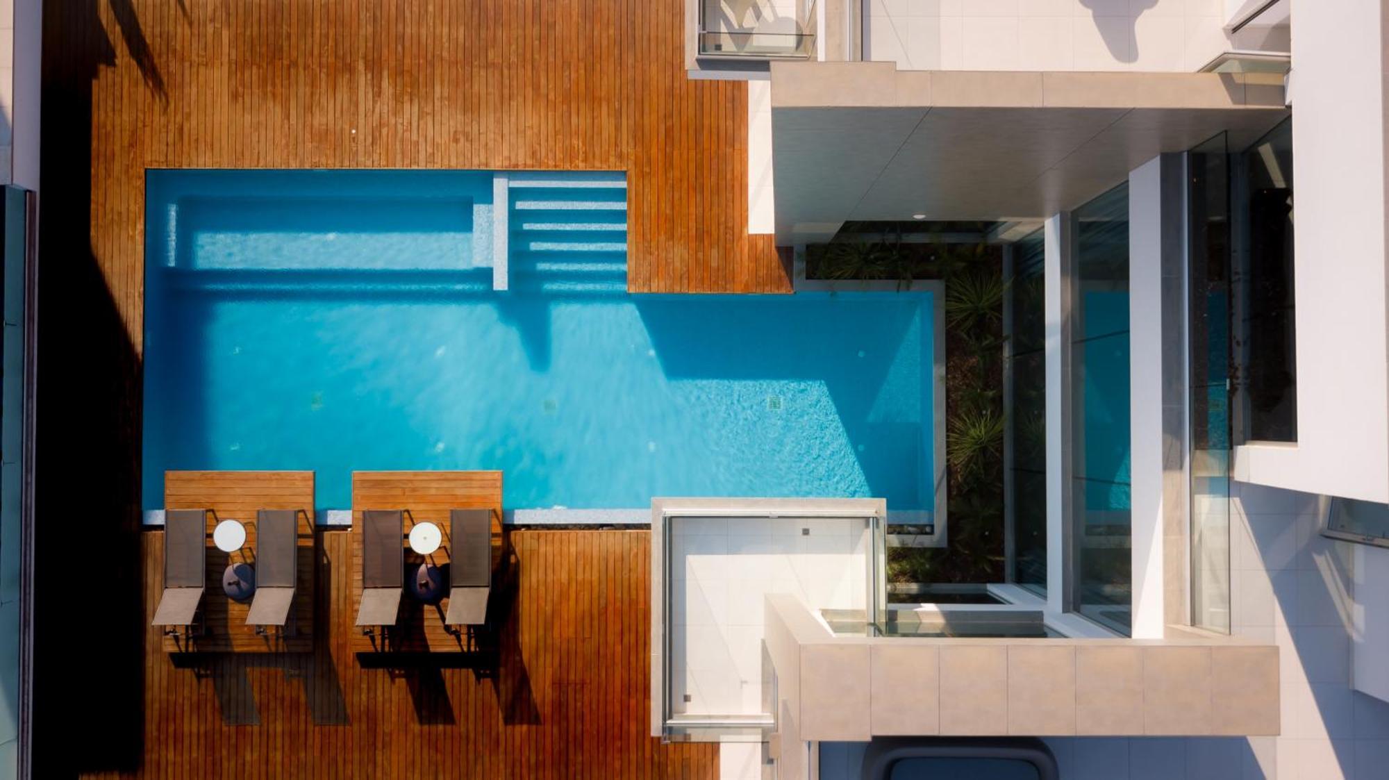 Seaview Luxury Villas アヤナパ エクステリア 写真